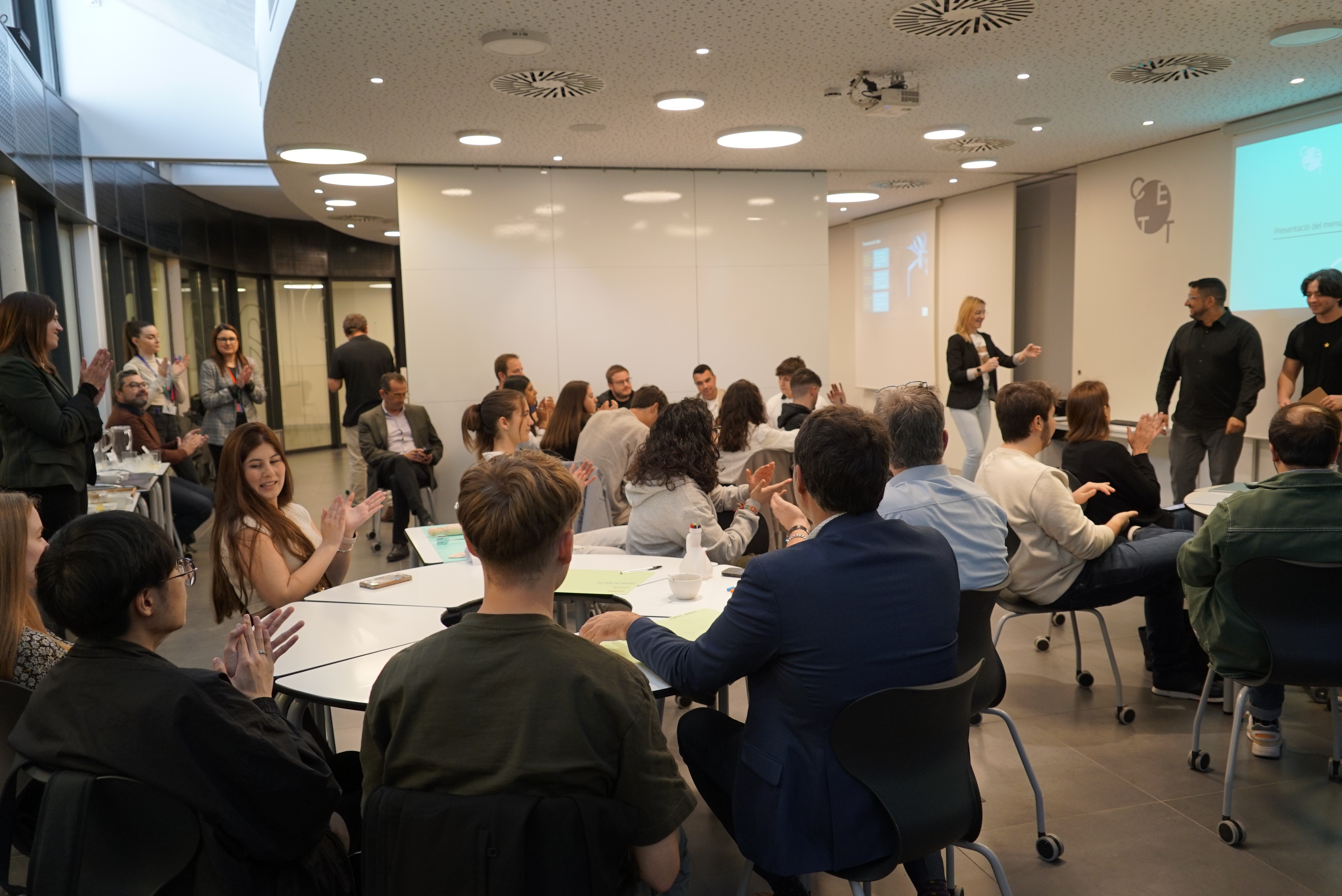 Photography from: Tech Tourism Cluster: una conexión del alumnado con el mundo emprendedor | CETT